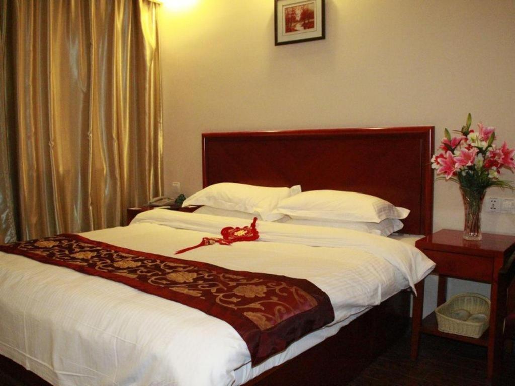 Greentree Inn Shanghai Guangxin Road Tongji Hospital Express Hotel Εξωτερικό φωτογραφία